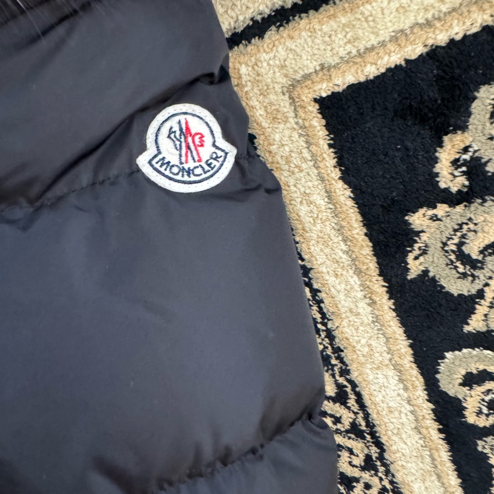 Moncler Jacket - Picture 2 of 7